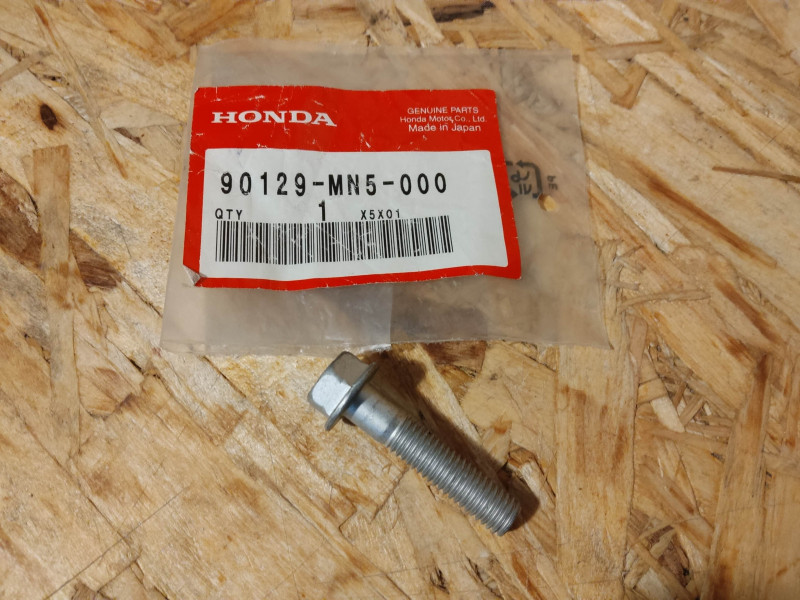 Vis collier échappement 8x37 Honda 90129-MN5-000