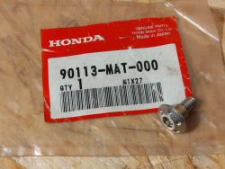 Vis BTR tete bombée épaulée M6x14 HONDA 90113-MAT-000