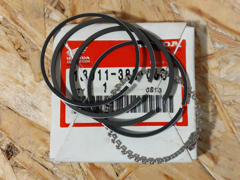 Segment d56.5mm épaisseur 1.5mm cote standard CB125S3 76 HONDA 13011-383-000
