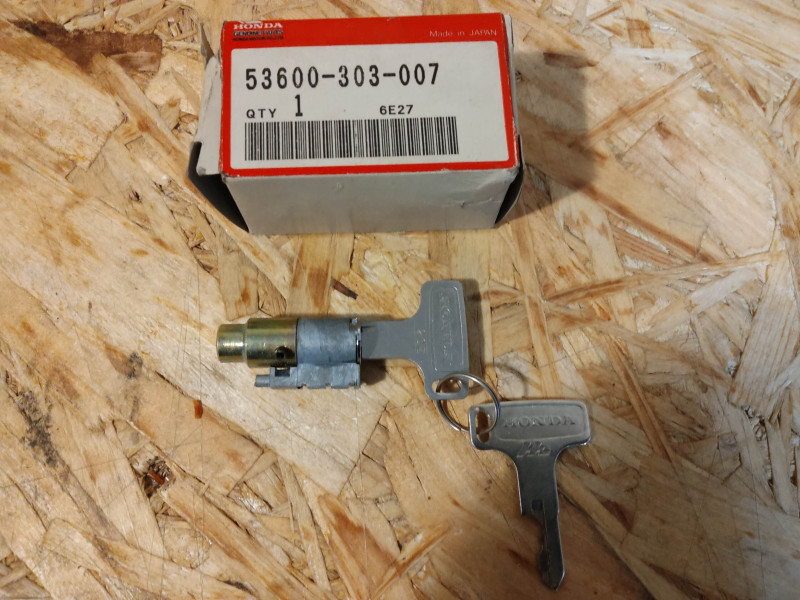 Antivol de direction Honda 53600-303-007 neuf avec clefs