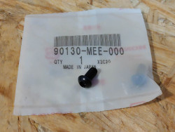 Vis Noire Tête Bombée BTR 6x13 mm Honda 90130-MEE-000