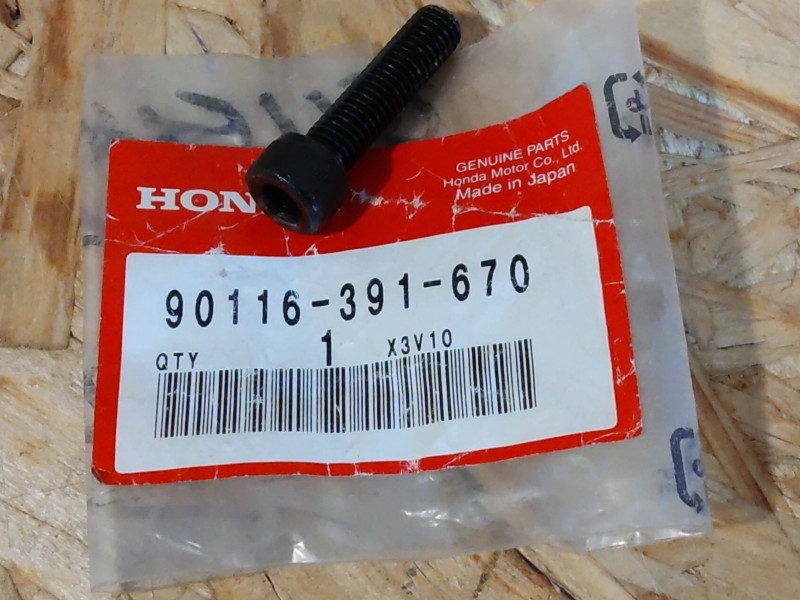 Vis BTR Noir M8x31 Silencieux Honda XLS 125 - 90116-391-670