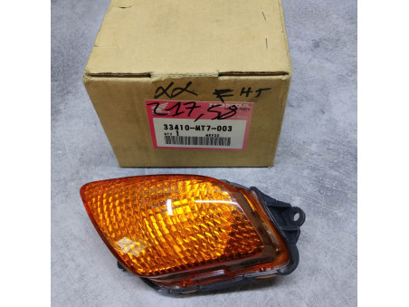 Clignotant Droit Honda CBR 1100 XX Blackbird 33410-MT7-003