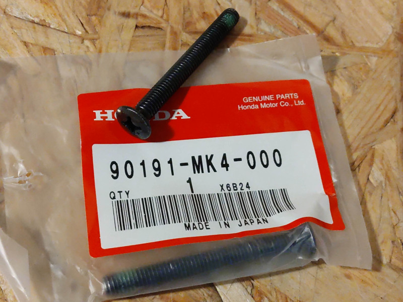 Vis Cruciforme Noir 6x55 Embout Guidon Honda 90191-MK4-000