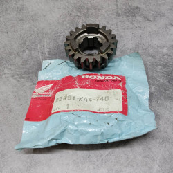 Pignon baladeur 5ème sortie boîte Honda CR250 - 23491-KA4-740