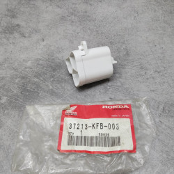 Boîtier Interne Pilote Honda CLR FTR 125 – Réf. 37213-KFB-003