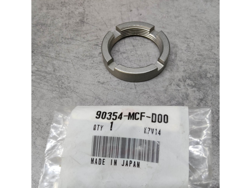 Écrou à créneaux Honda 90354-MCF-D00 D36mm | Fixation moto