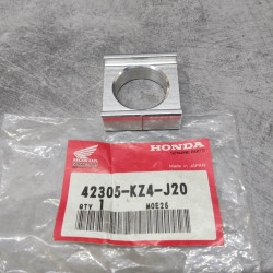 Bague Axe Arrière Honda CR125 2000-2001 | Réf. 42305-KZ4-J20