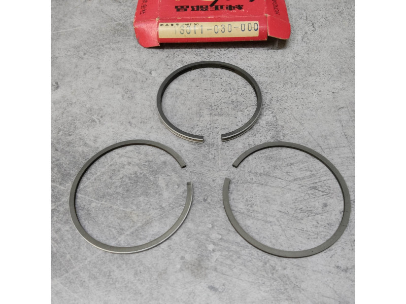 Segments Cote Standard Honda CB95 CM90 CA200 | 13011-030-000