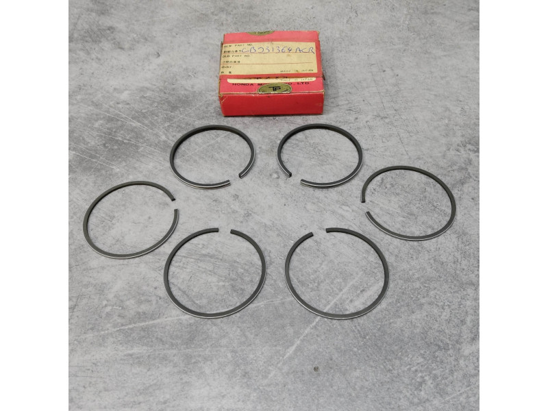 Jeu de segments Honda CB93 - Réf CB931364ACR NOS