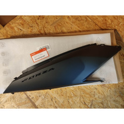 Cache latéral arrière droit Honda FORZA 125 2017/18 – Réf. 83200-K40-F30ZA