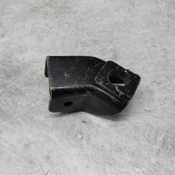 Chape de repose pied AR G pour CB750K6 HONDA 50712-341-670