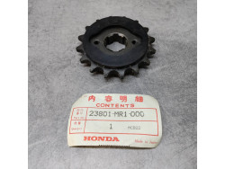 Pignon de sortie de boite 16dts HONDA VT600C 23801-MR1-000