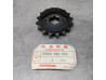 Pignon sortie de boîte 16dts Honda VT600C 23801-MR1-000