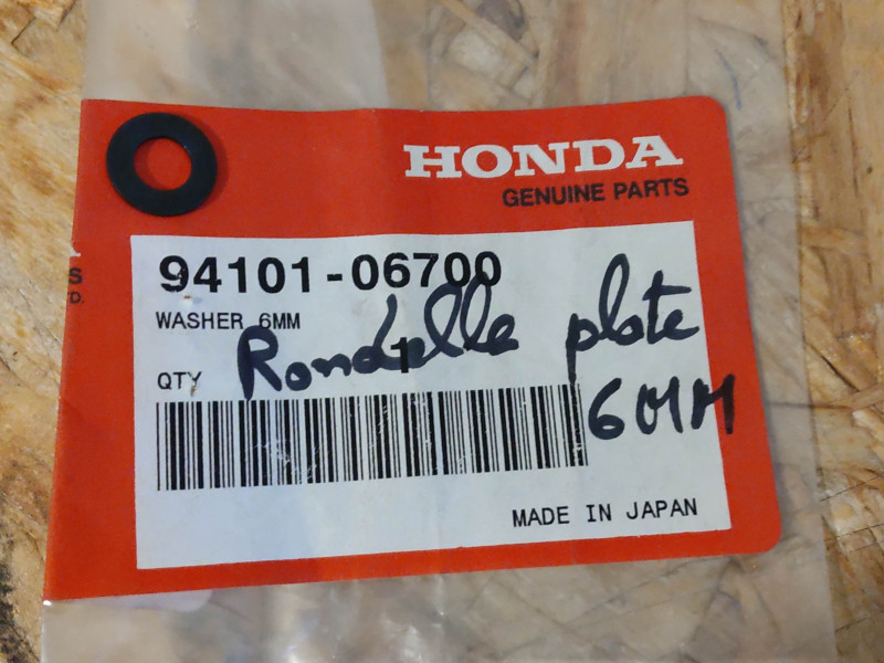 Rondelle Plate 6mm Noire Honda 94101-06700