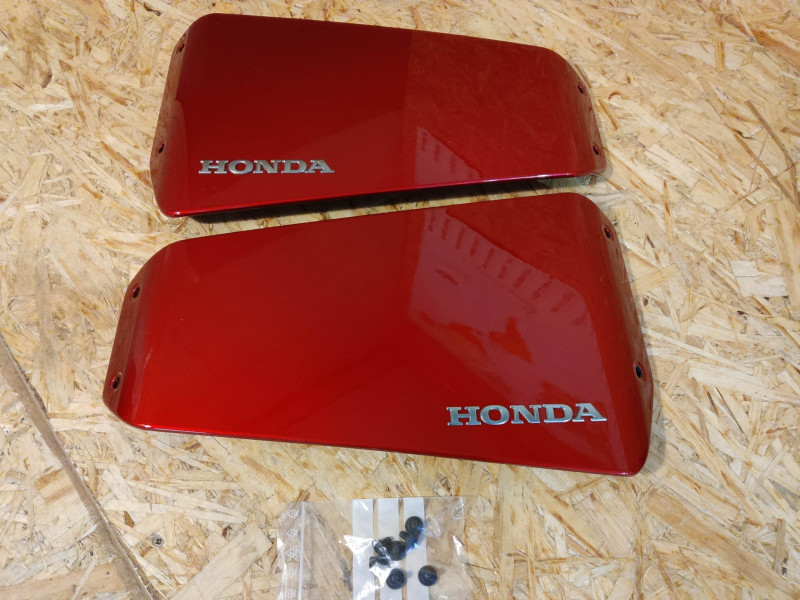 Kit 2 Panneaux Valises Honda FORZA 750 Rouge 08L81-MKT-D00ZE