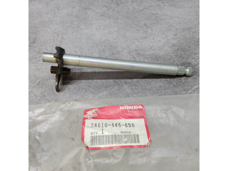 Axe de selecteur HONDA NX125 CT185 ATC200 24610-446-650