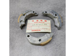 Jeu de machoires d'embrayage HONDA NS50 D/M 1982 22535-GC2-305