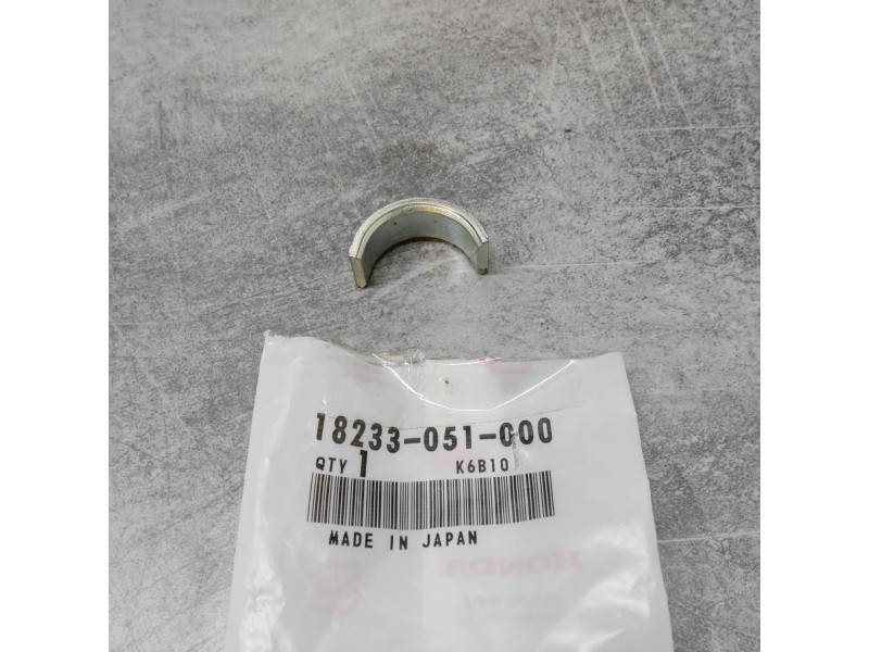 Demi Lune Pot Échappement Honda C50 Z50 - Réf. 18233-051-000