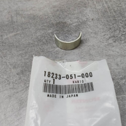 Demi Lune Pot Échappement Honda C50 Z50 - Réf. 18233-051-000