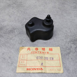 Silentbloc transmission roue AR HONDA CB 750 four K2 à K6 HONDA 41242-300-020