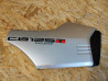 Cache latéral droit gris Occasion Honda 125TD Deluxe 83540-KC1-000