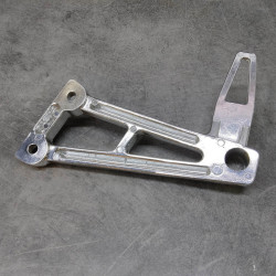 Platine Repose-Pied Droit Honda NSR125 - Réf 50650-KR1-860