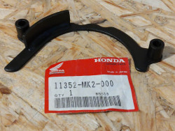 Support de couvercle de pignon de sortie de boite XR600R 85/87 11352-MK2-000