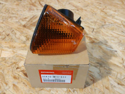 Clignotant avant droit VFR750 1990/1997 Honda 33410-MT4-611