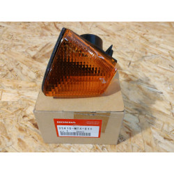Clignotant avant droit VFR750 1990/1997 Honda 33410-MT4-611