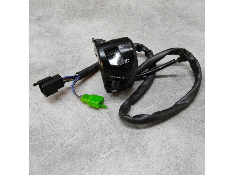 Commodo gauche HONDA VT125C Shadow 35020-KGB-610 Occ