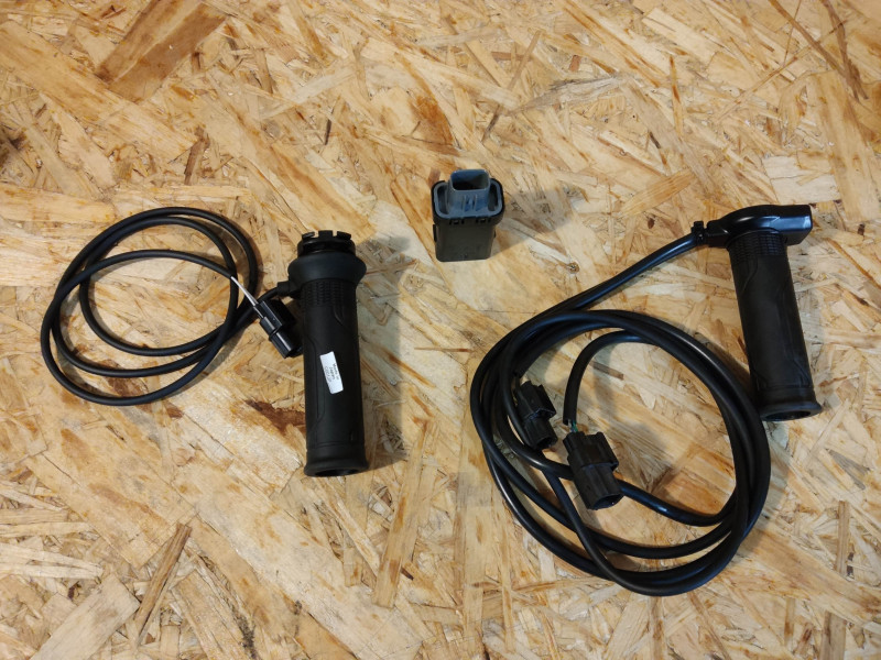 Kit Poignées Chauffantes Honda 08T70-MJN-A01 + Contrôleur