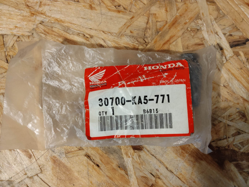 Capuchon Bougie Honda CR125 CR250 - Réf. 30700-KA5-771