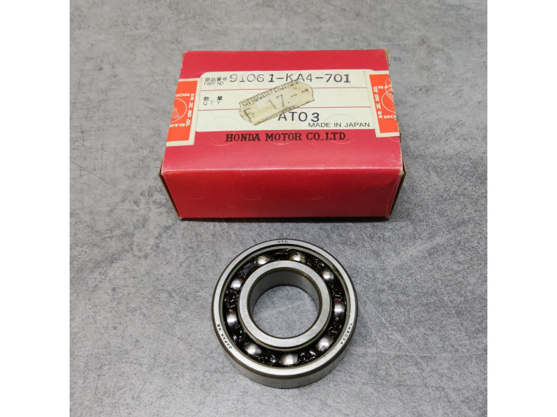 Roulement à billes 6004TM Honda 91061-KA4-701