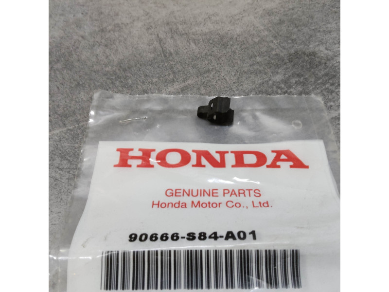 Agrafe de carrosserie Honda 90666-S84-A01
