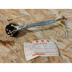 Contacteur éclairage Occasion Honda CB125K2-K5 - 35150-246-620