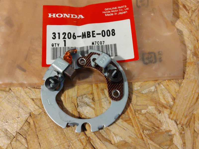 Jeu Porte-Balais Démarreur Honda 31206-MBE-008