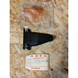 Support selle gauche Honda XL125S - Réf. 77202437000