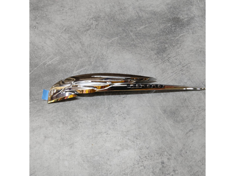Logo Réservoir Gauche Honda VTX1800 - Réf 17532-MCH-670