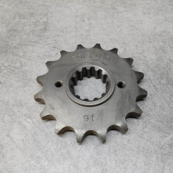 Pignon Sortie de Boîte Honda 23801-MJ0-000 CBX750 VF700F