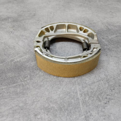 Jeu de machoire de frein HONDA 06450-178-932 PK50 SFX50 SH50 SH100