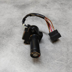 Jeu de serrures + clefs Honda VF1100C CF 35010-MB4-761