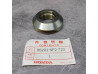 Ecrou roue arriere HONDA RC30 HRC 90202-NF2-720