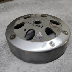 Cloche embrayage Honda SCV 100 Lead 22100-KPL-900