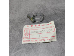 CLIP A 26.5x2 HONDA RS500 9056-NC8-000 HRC