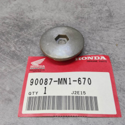 Bouchon D 30mm Honda 90087-MN1-670 | Pièce détachée