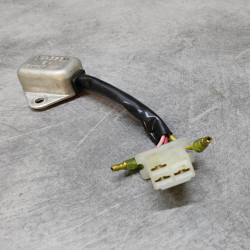 Régulateur Honda 31600-428-003 Shindengen SH523 6V