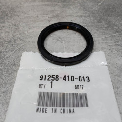 Cache Poussière Moyeu Roue AV Honda 40x50x5 - Réf 91258-410-013