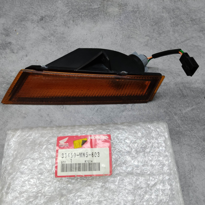 Clignotant Avant Gauche Honda GL1500 GoldWing 33450-MN5-603