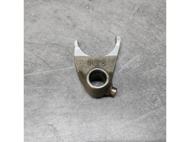 Fourchette de boîte Honda 24211-HB6-000 N.O.S